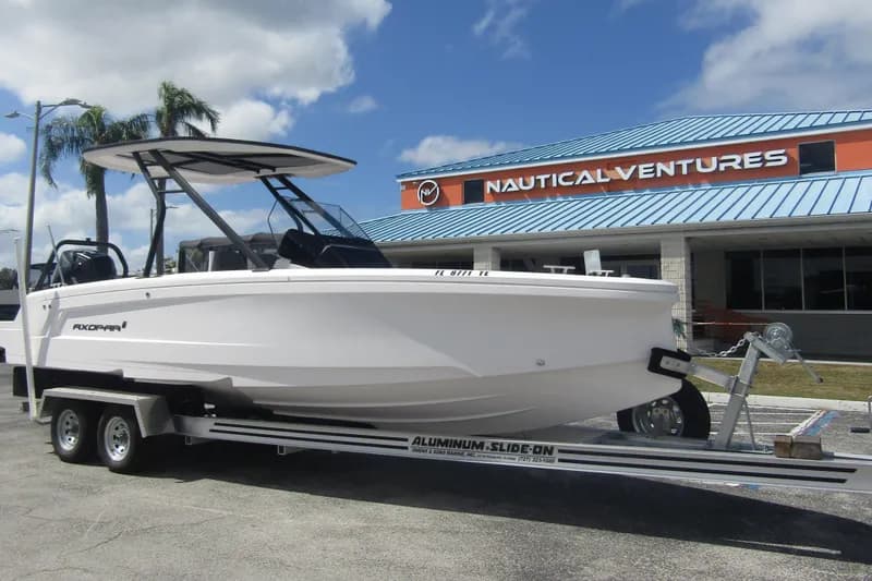 2022 Axopar 22 T-Top