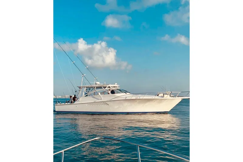 2004 Viking 45 Express