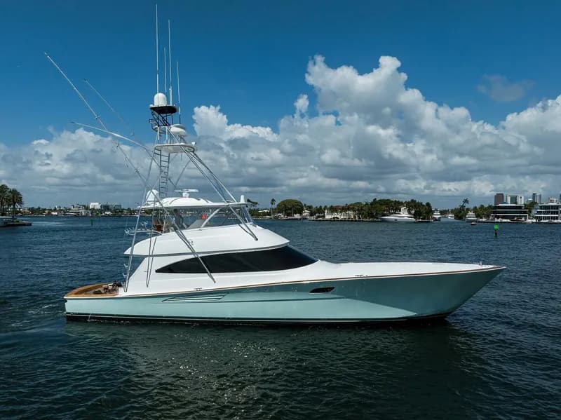 2021 Viking 72 Convertible