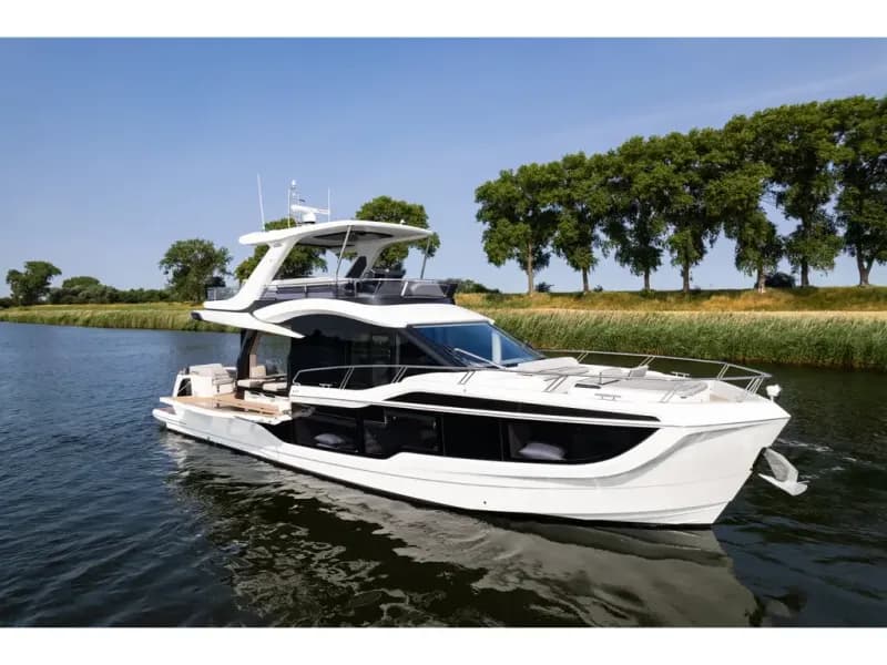2026 Galeon 560 FLY