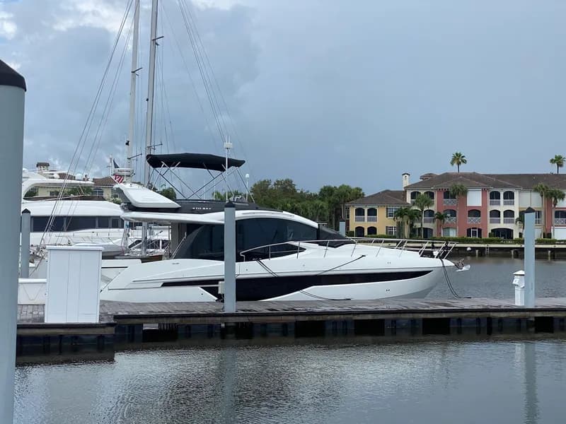 2022 Galeon 470 Sky