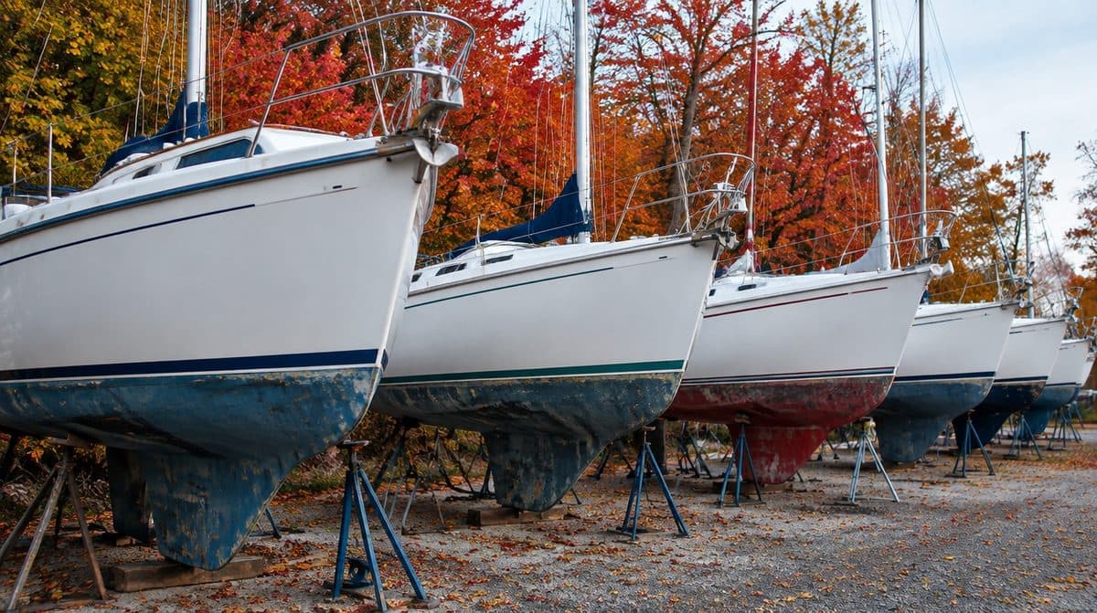 Buying a Boat Up North in the Fall: The End-of-Season Buyer's Window