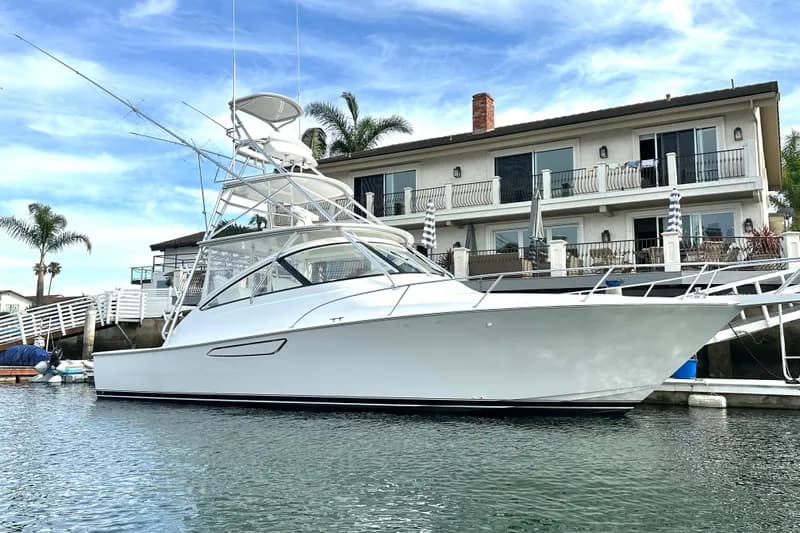 2012 Viking 42 Open