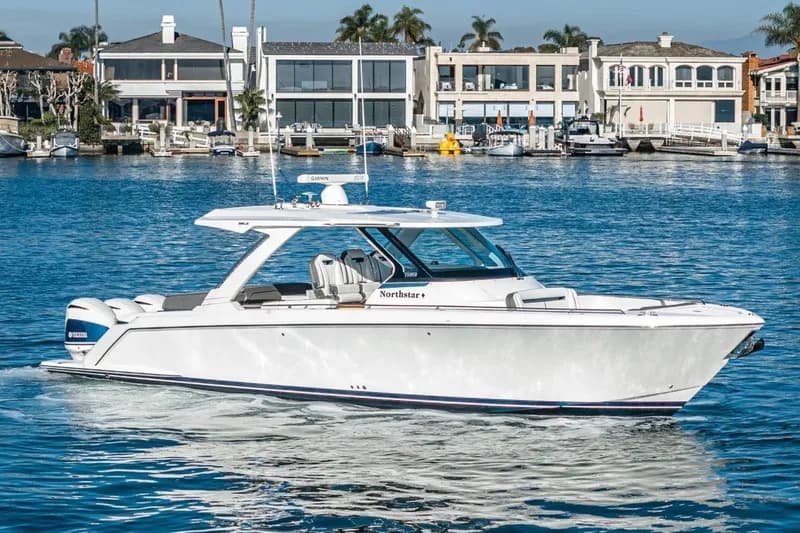 2019 Tiara 38 LS