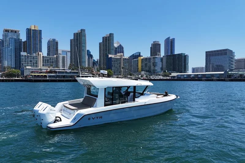 2026 Cruisers 38 VTR