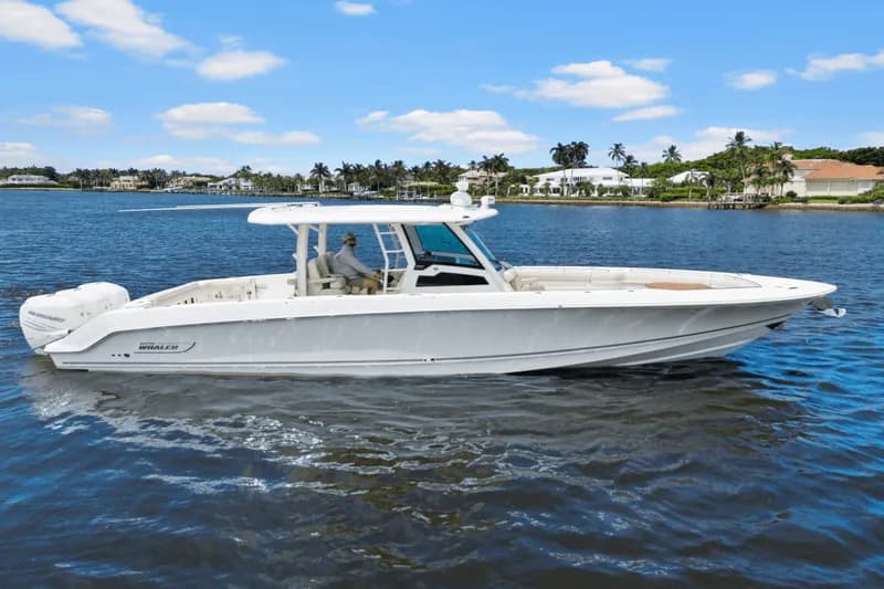 2018 Boston Whaler 380 OUTRAGE