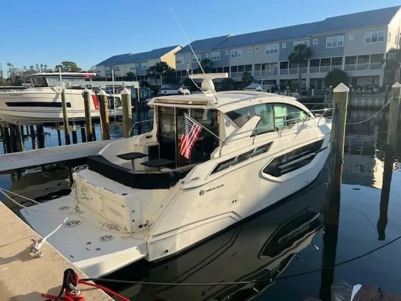 2018 Cruisers 42 Cantius