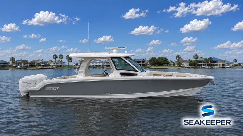 2019 Boston Whaler 350 Realm