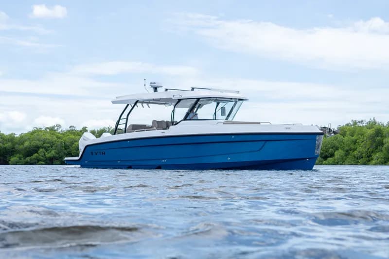 2026 Cruisers 38 VTR