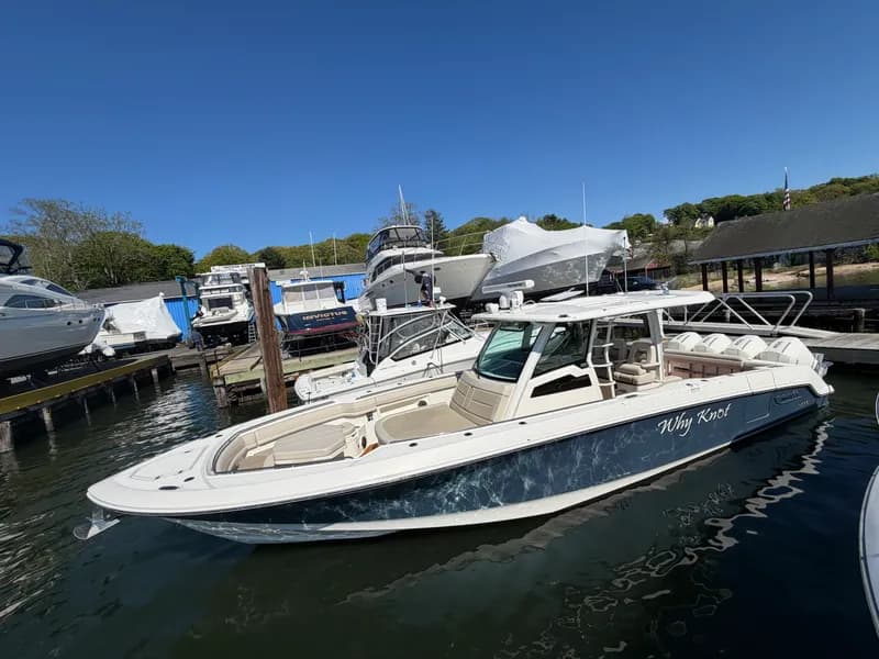 2021 Boston Whaler 380 OUTRAGE