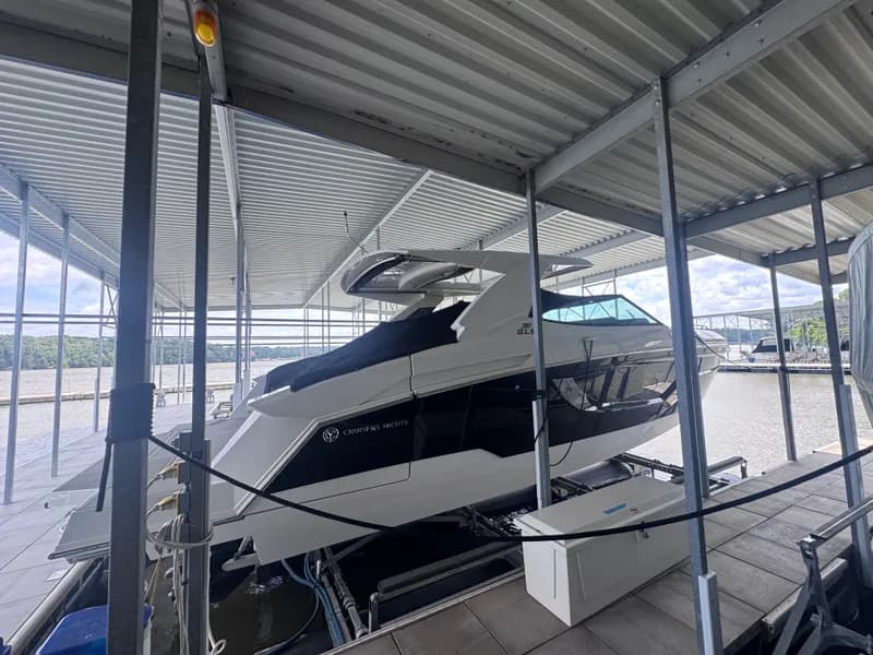 2023 Cruisers 38 GLS