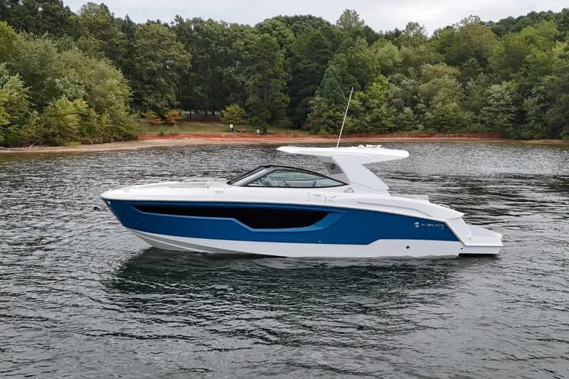 2026 Cruisers 38 GLS