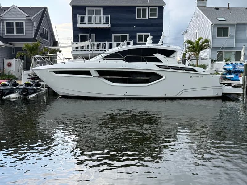 2018 Cruisers 42 Cantius