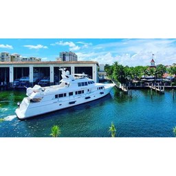 Boathouse Yacht Marina